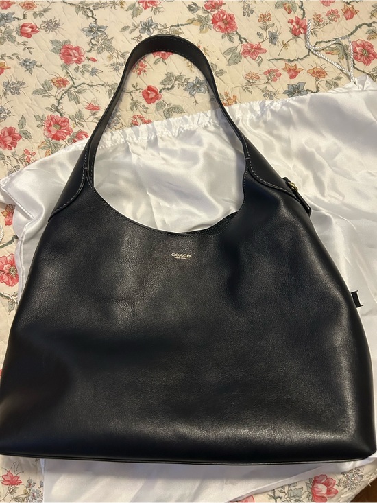 Coach Handbags - Coach Black Brooklyn 34 Leather Shoulder Hobo Bag